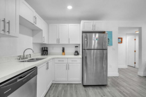 West Brickell APT #1 Free Parking-Family Friendly